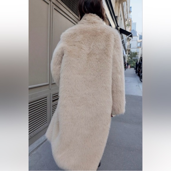 New ZARA Reversable Faux Fur Double-Faced Coat - Picture 13 of 16